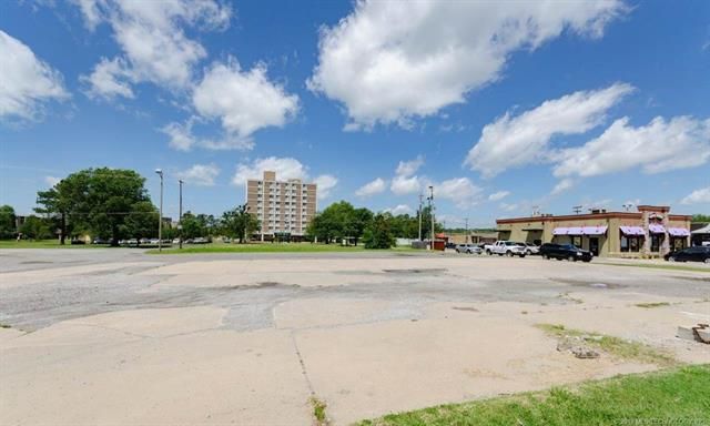 217 S 32nd St, Muskogee, OK 74401
